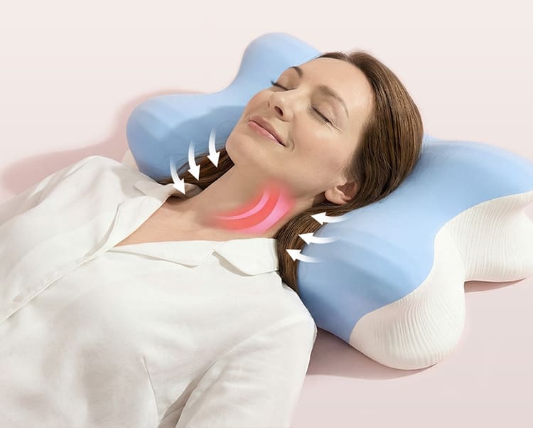 Woman with relaxed neck on Melara Air pillow